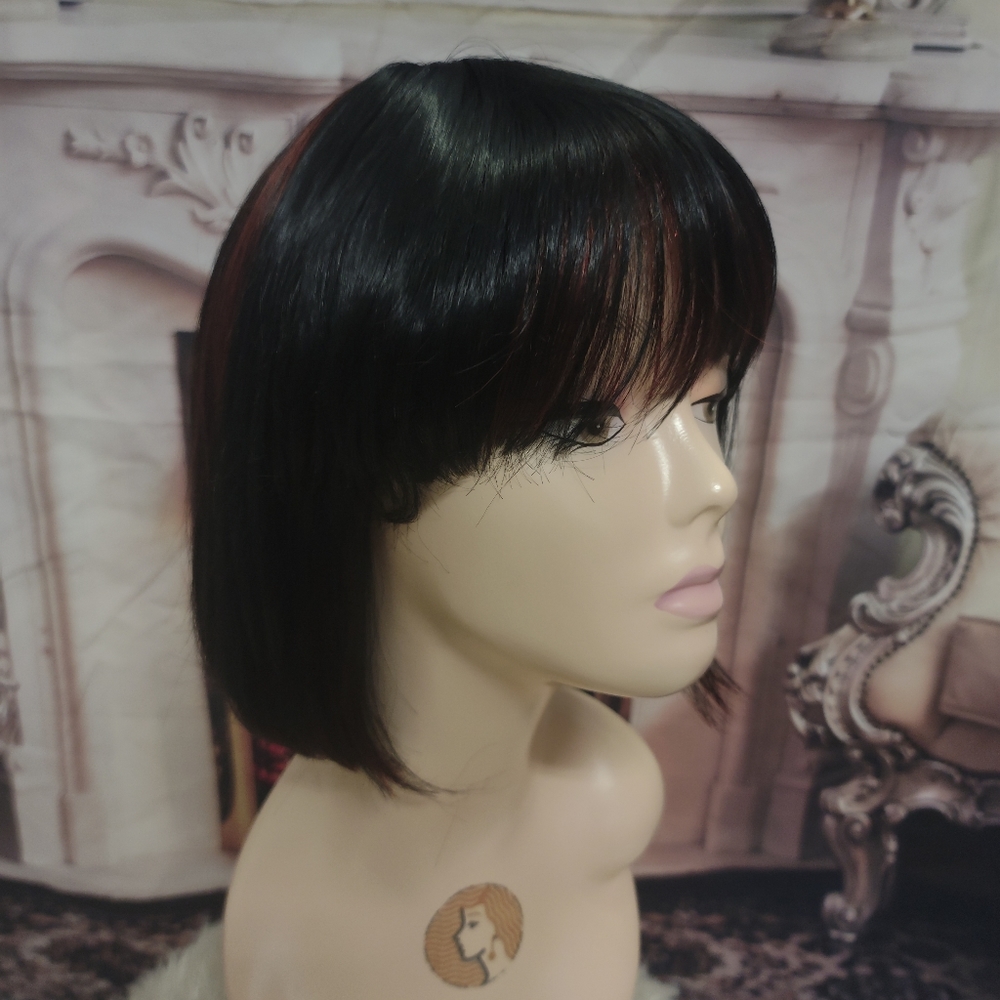 Wig - Picture 2 of 6